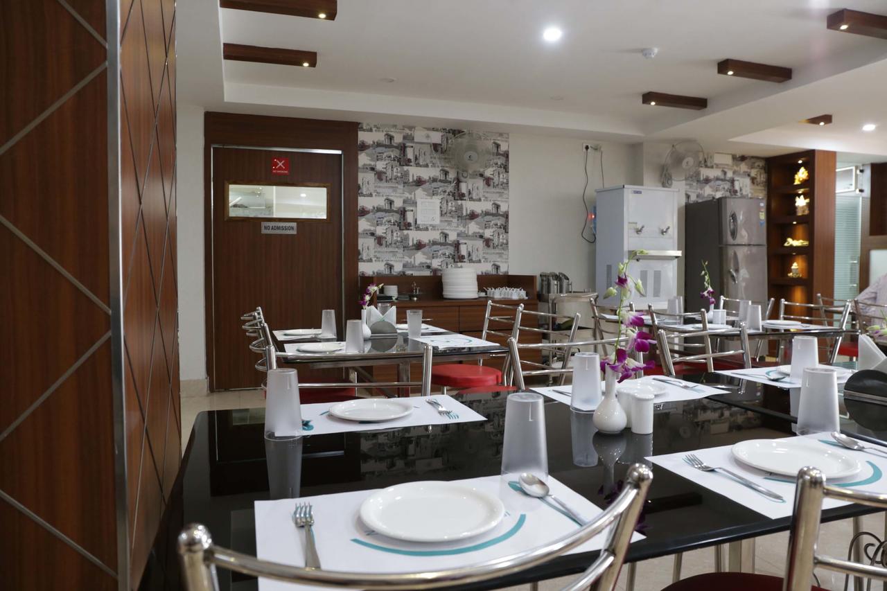 Z International Hotel Bhubaneswar Restaurant
